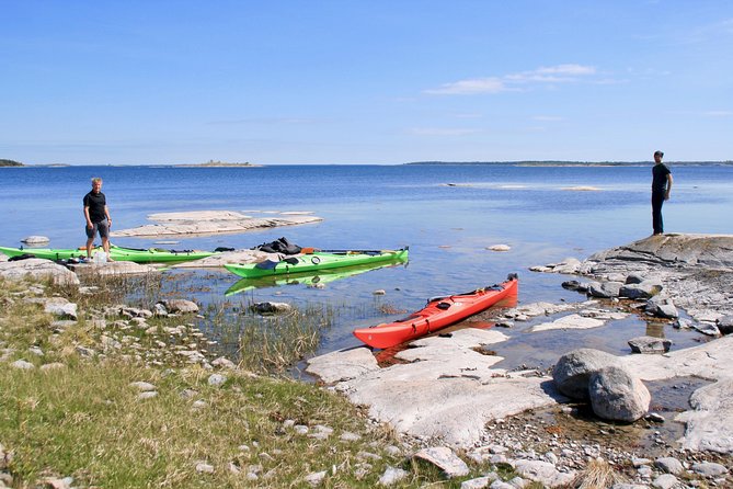 1-Day Small-Group Stockholm Archipelago Kayak Tour - Lunch on a deserted island