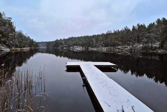 1-Day Small-Group Stockholm Nature Hiking - Campfire lunch, hot drinks, and snacks
