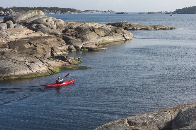 4-Day Stockholm Archipelago Self-Guided Kayak and Wild Camp - Day 3: Farther islands, small cafés, or a day of doing nothing