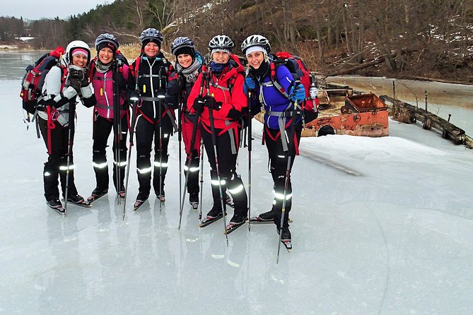 A Day on the Ice in Stockholm - A small group with room for useful guidance