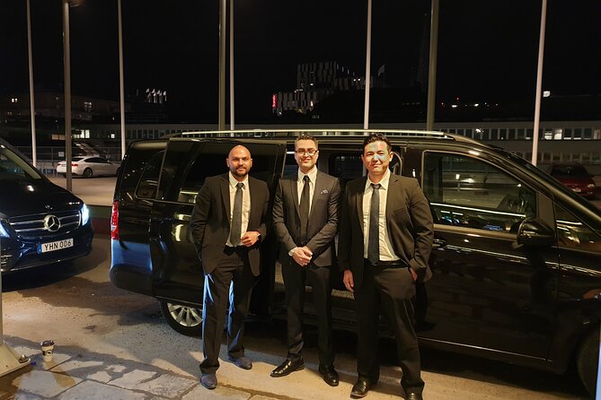 Airport Limousine Transfer: Arlanda Airport to Stockholm City 1-7 Passengers - Timing, delays, and the airport waiting period
