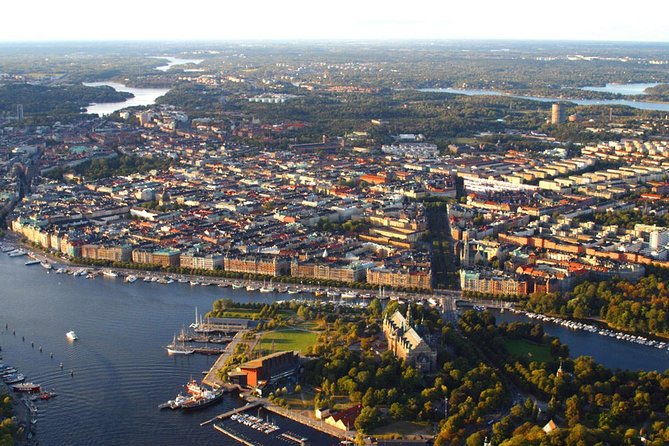 Airport Transfer: Airport ARN to Stockholm by Business Car - Timing, booking, and cancellation rules