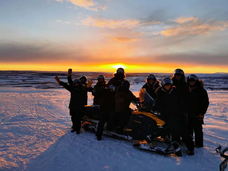 Arctic Dream - Snowmobile Safari to Lapland Viewpoint - Learning the snowmobile before the long ride