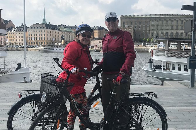 Best Stockholm Bike Tour. English, French or Spanish! - Philip’s guiding style and what you can expect
