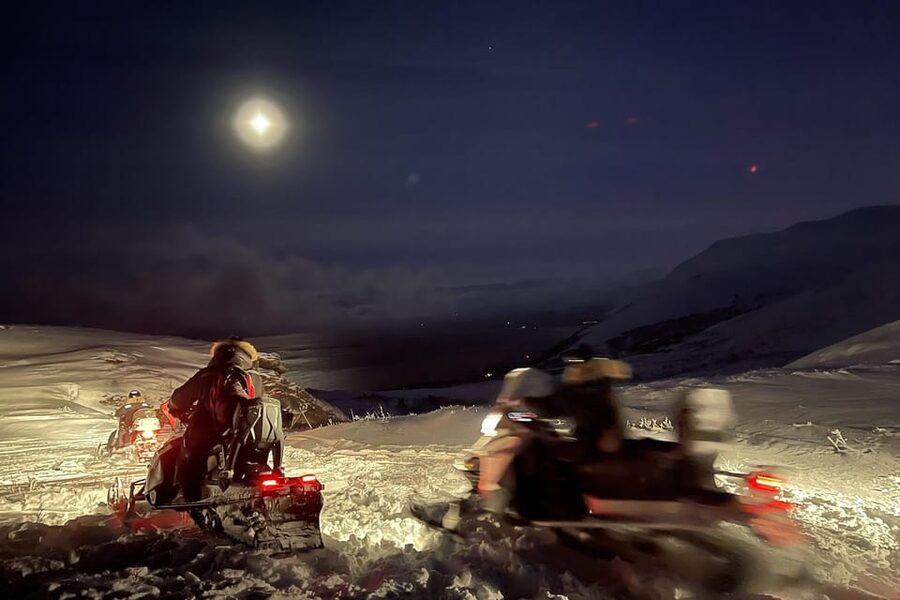 Björkliden/Abisko: Night Sky Snowmobile Tour - Should you book the Abisko snowmobile aurora tour?