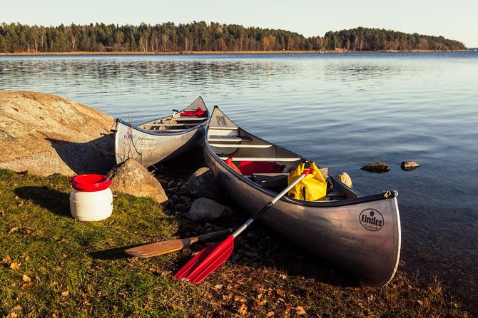 Canoe adventure in Stockholm Archipelago - The briefing and first strokes on Bogesundslandet