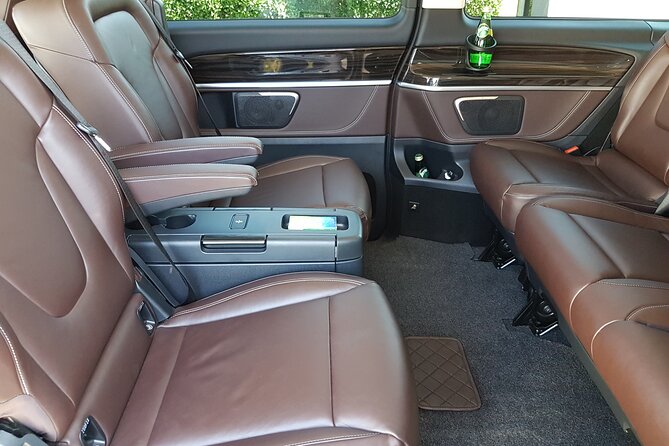 Cruise port VIP Transfer: Cruise port to Stockholm city center 1-6 Passangers - A calm option when the taxi line is long