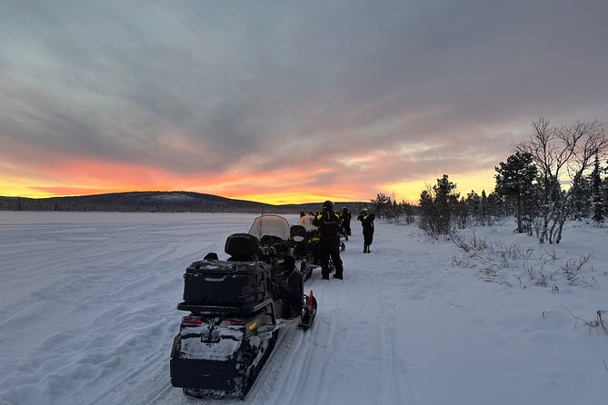 Day tour with snowmobile in Kiruna 10:30 am - Practical rules and the morning schedule