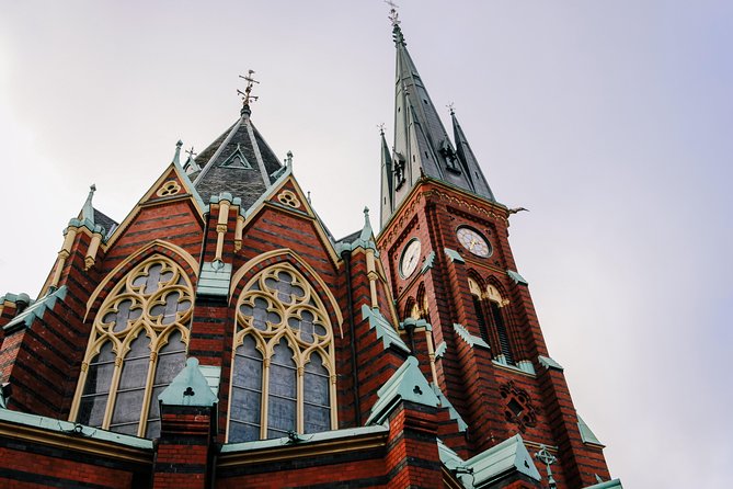 Explore Gothenburg in 60 minutes with a Local - Gustaf Adolfs Torg and the old civic center