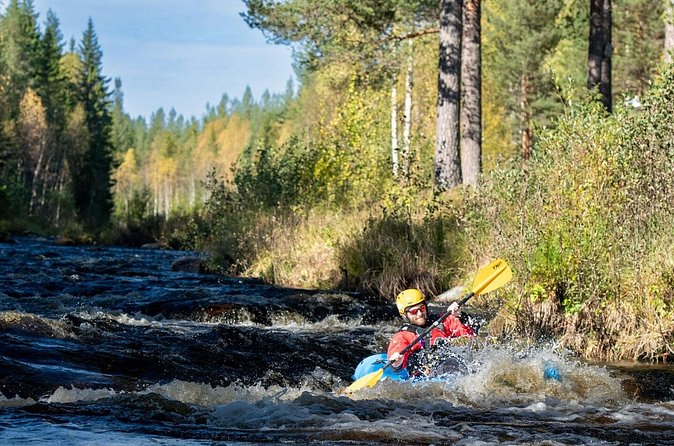 Family Packraft tour in Sälen - A lunch break with a wilderness feel