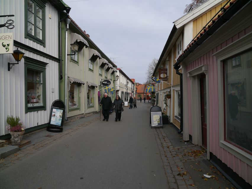 From Stockholm: Guided Day Trip to Sigtuna City - Wenngarn Castle and the De la Gardie story