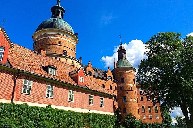 Grand Castle Tour Drottningholm and Gripsholm (private service) - The guide can make or break the history