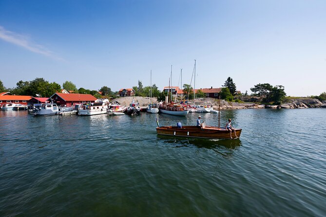 Guided 3-Day Kayak and Wildcamp Tour in Stockholm Archipelago - Fitness, packing, and the outdoor reality