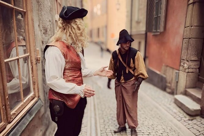 Guided Ghost Tours with Actors From Stockholm - Helvetesgränd and the executioner