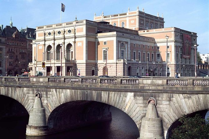 Hop-On Hop-Off Bus and Boat Ticket in Stockholm - The starting point at Strömgatan 6