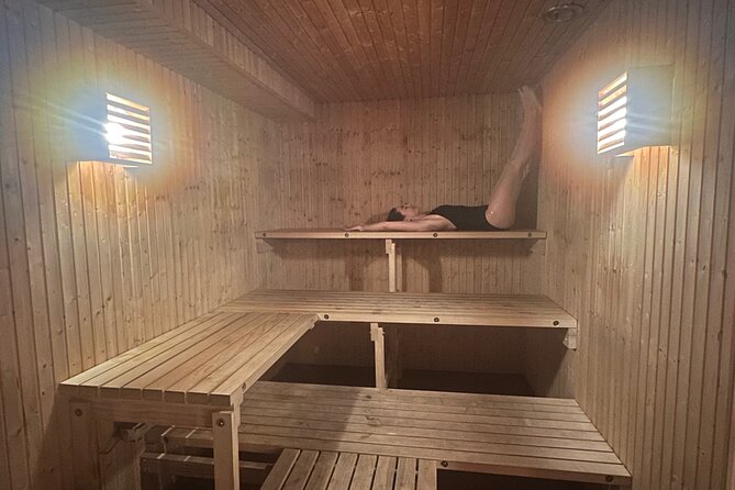 Icebathing and Sauna, Forest Hike and Fireplace Lunch - Private - An easy hike through Stockholm’s nearby forest