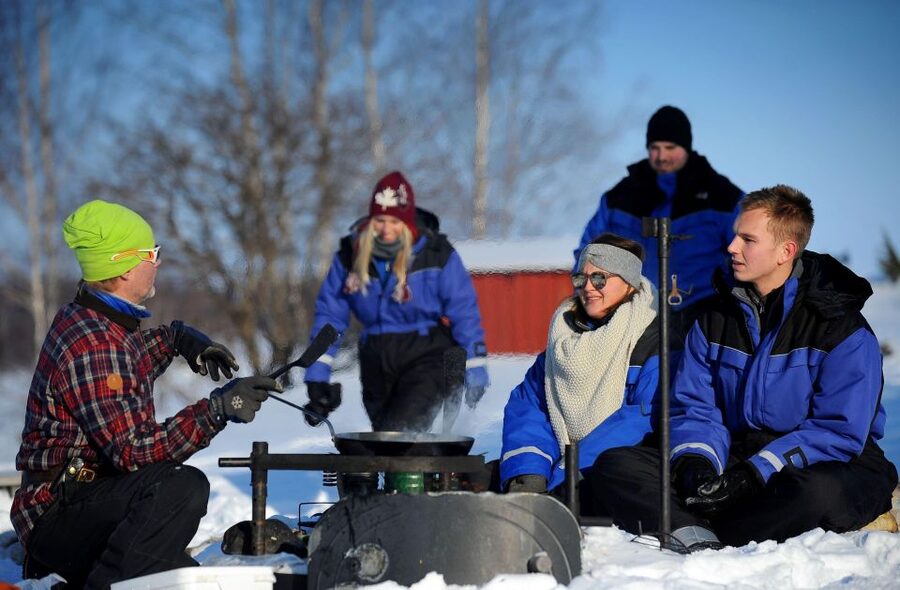 Luleå : Snowmobile - Forest and Ice Nature Tour 2h - Why the local guide makes a difference