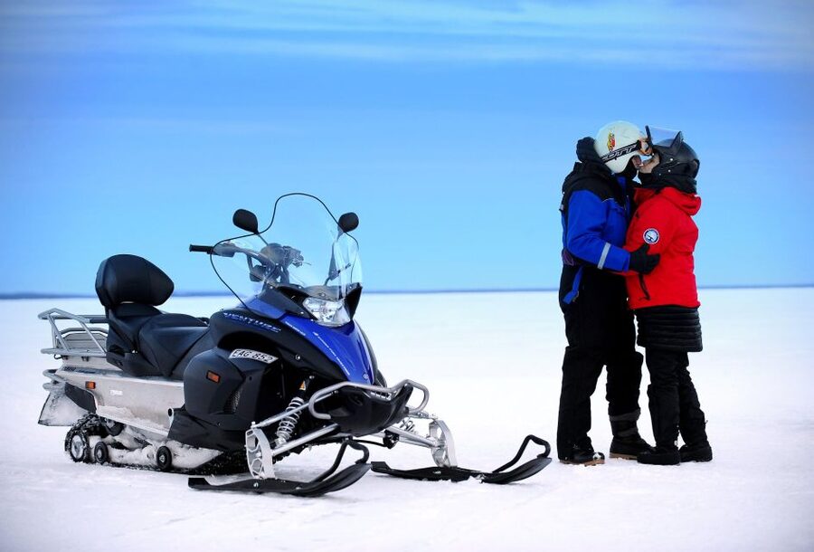 Luleå : Snowmobile - Forest and Ice Nature Tour 2h - Is $192 per person good value?