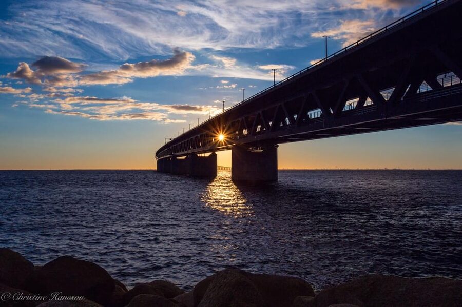 Malmö: Sightseeing and Landmarks tour by bike - Shipyards, Architecture, and the Öresund Setting