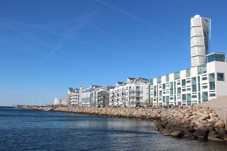 Malmö: Sightseeing and Landmarks tour by bike - How to Get the Most From the Ride