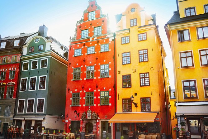 Old Town Tour of Stockholm - The stories behind the colorful facades
