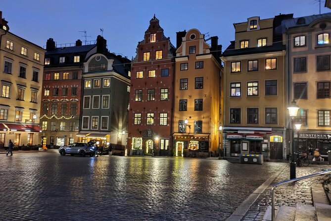 Private blood, ghosts and folklore Old Town 2h Stockholm tour - Starting at Stortorget, where Stockholm turns grim