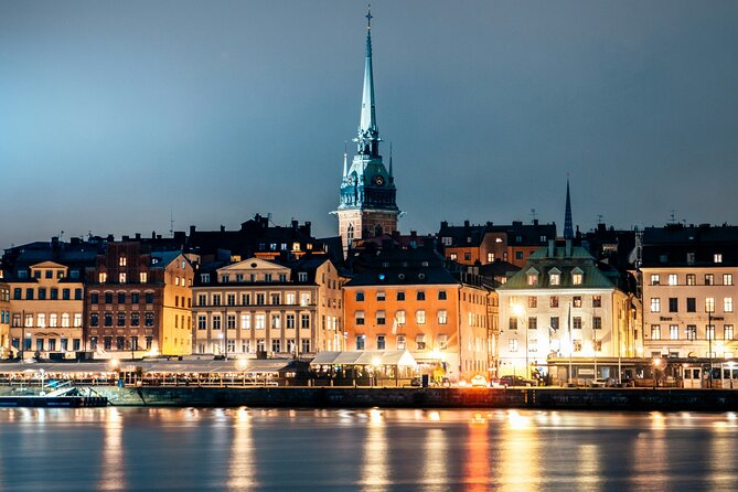 Private Boat Tour in Stockholm - Isak’s role as skipper and local guide