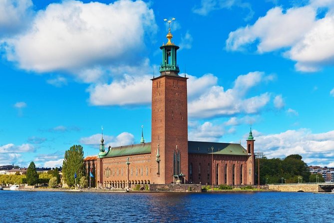 Private Golden Hour Photo Walk in Stockholm - Key points to know before you book