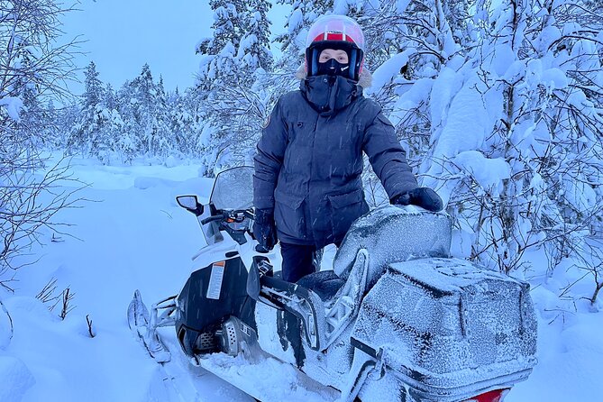 Private snowmobile day tours - Who should book this snowmobile day tour?