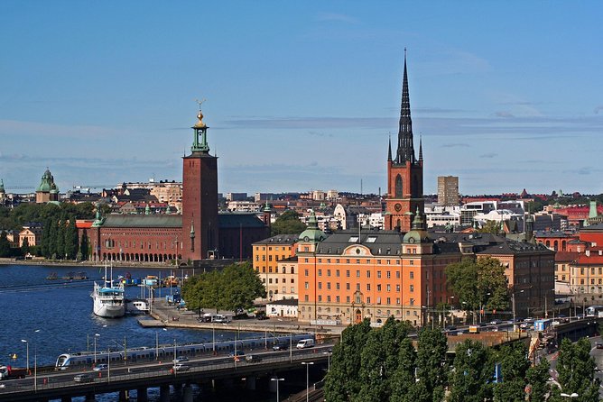 Private Tour of Stockholm with a visit to the Absolute ice bar - Fjällgatan for the city’s best view