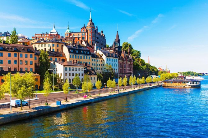 Private Tour of Stockholm with a visit to the Absolute ice bar - Is $614 per person a fair price?