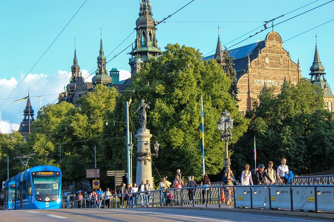 Scandinavian Art, Architecture and Design Tour in Stockholm - What the shop access really adds