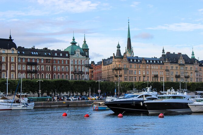 Scandinavian Art, Architecture and Design Tour in Stockholm - Kungsträdgården connects parks with architecture