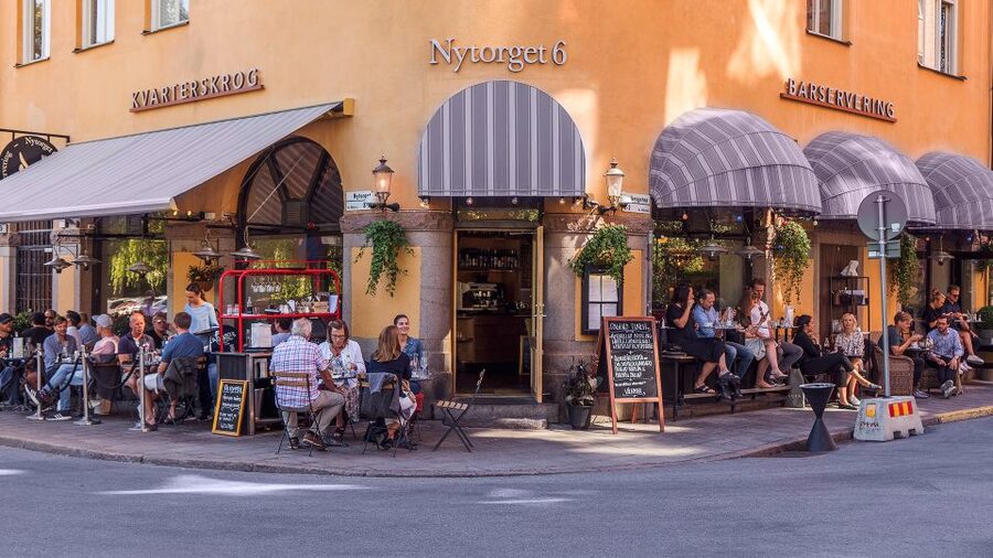 Södermalm: 2-Hour Sightseeing Tour - Starting at Mariatorget and entering the island