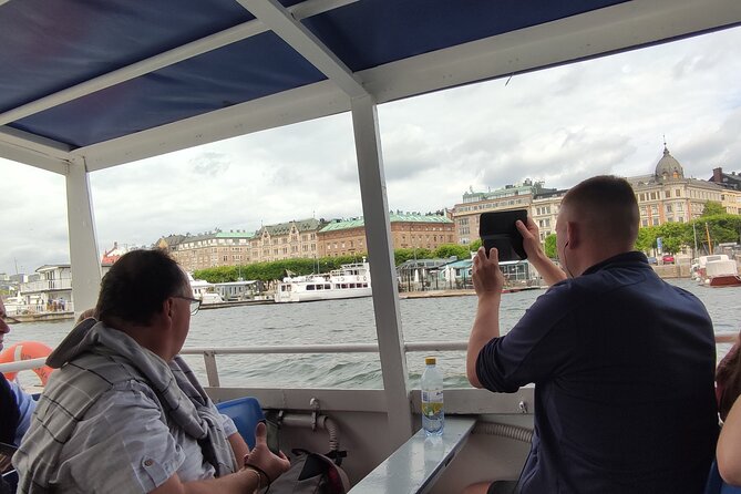 Stockholm- A Beauty On The Water: Old Town Walking Tour and Boat Trip Combined - Slottsbacken, the palace chapel, and 200 years of peace