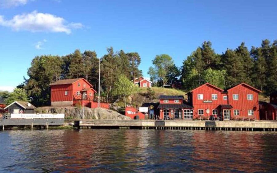 Stockholm: Archipelago Boat Tour - Djurgården Canal, the gentle start