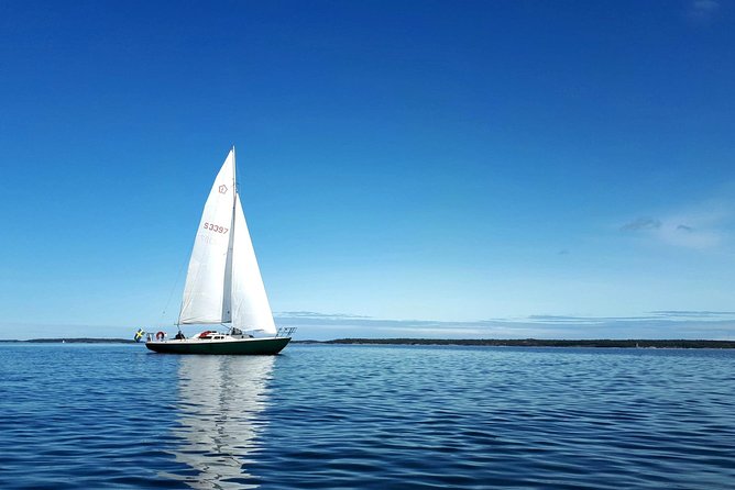 Stockholm Archipelago Sailing Day Tour - Lunch aboard the yacht