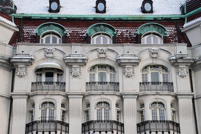 Stockholm Art Tour with a Local Expert: 100% Personalized & Private - Who should book this private art walk?