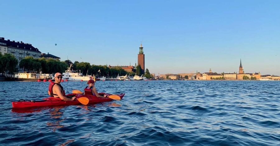 Stockholm: Daytime Kayak Tour in Stockholm City - Key points at a glance