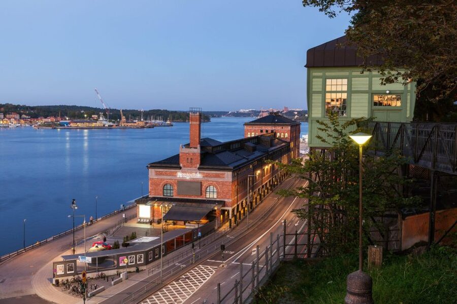 Stockholm: Fotografiska Museum Entrance Ticket - The best time to visit