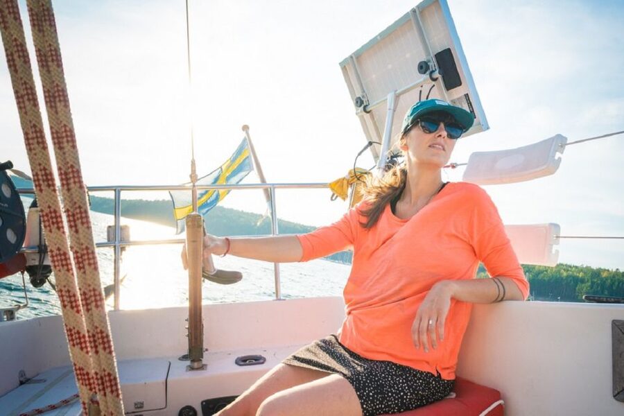 Stockholm: Full Day Archipelago Sailing Tour with Lunch - Sailing between a thousand islands
