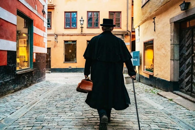 Stockholm: Ghost Walk and Historical Tour - The crypt and the final story