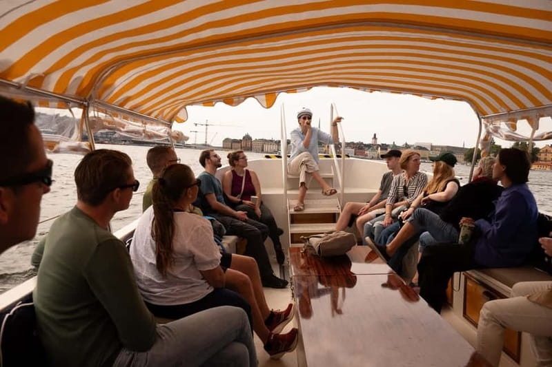 Stockholm: Guided City Sightseeing Open Electric Boat Tour - Royal Palace and the city’s grand waterfront