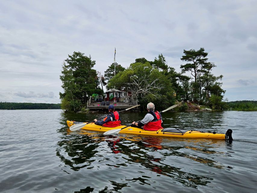 Stockholm: Guided Kayak Tour to Drottningholm Royal Palace - Paddling around Kärsön and Lovö nature reserve