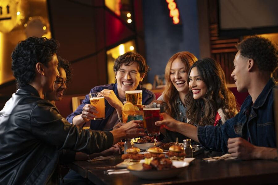 Stockholm: Hard Rock Cafe Stockholm Lunch or Dinner - Key points to know before you book