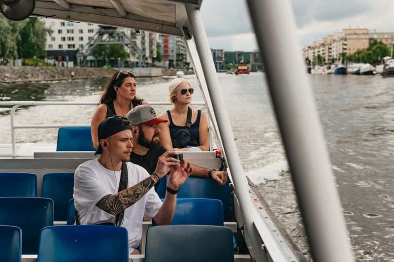 Stockholm: Highlights Boat Tour - Seats, weather, and comfort on board