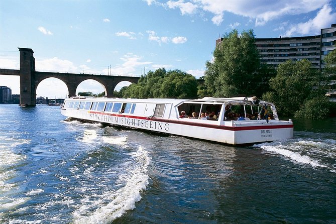 Stockholm: Highlights Boat Tour - Setting out from Strömkajen