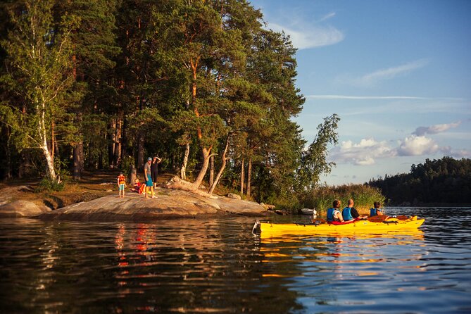 Stockholm: Kayaking tour around Vaxholm Archipelago with Fika - Resarö and the Ytterby mine’s scientific claim