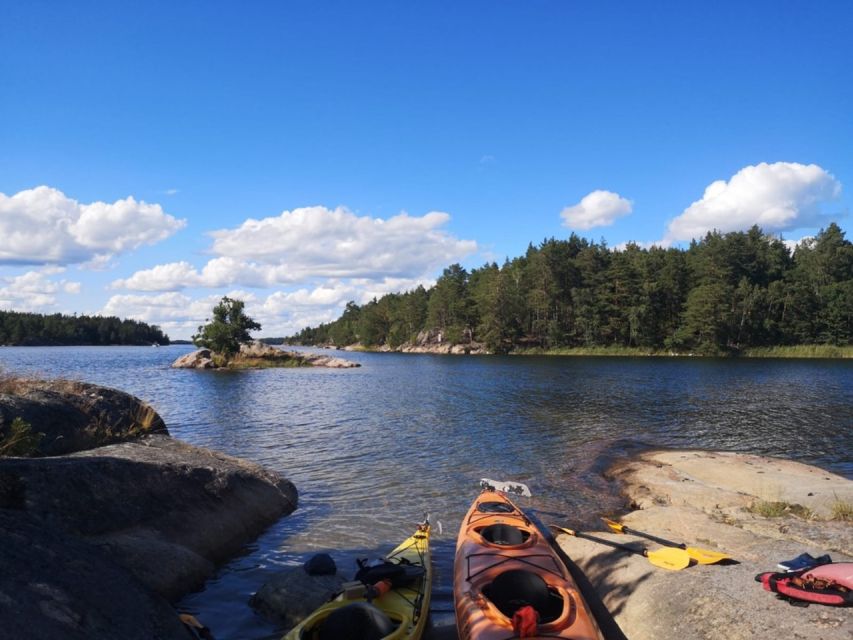 Stockholm: Morning Kayak Tour in the Archipelago with Lunch - Who should book this kayak tour?