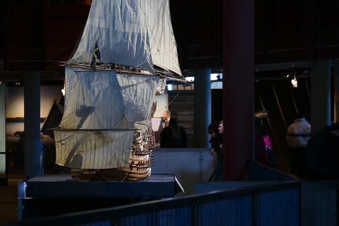 Stockholm must see: City Hall, Gamla Stan and Vasa Museum - The ferry from Slussen Kajen to Djurgården